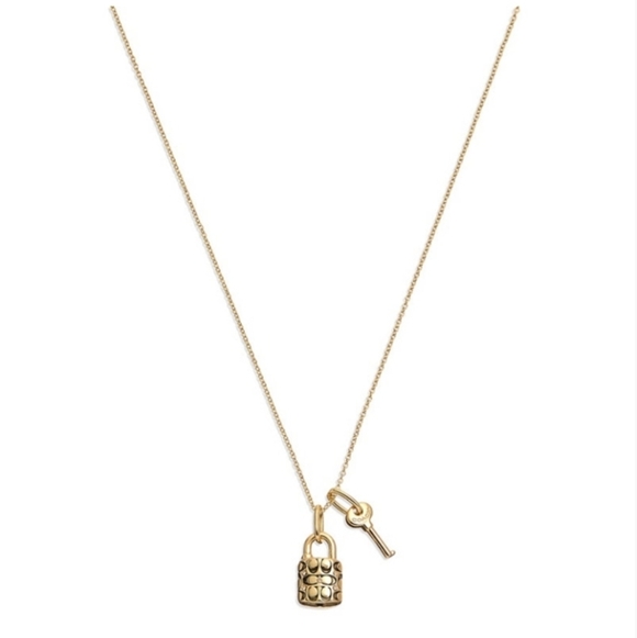 Coach Jewelry - 💛▪️Coach ▪️Gold Quilted  Padlock and Key Necklace